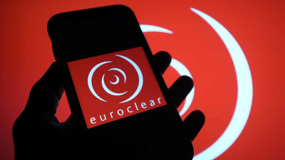 Инвесторы начали отказываться от исков к Euroclear