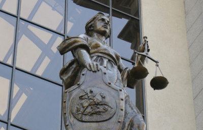 ОБЗОР: Верховный суд РФ нашел у налоговиков двойные стандарты